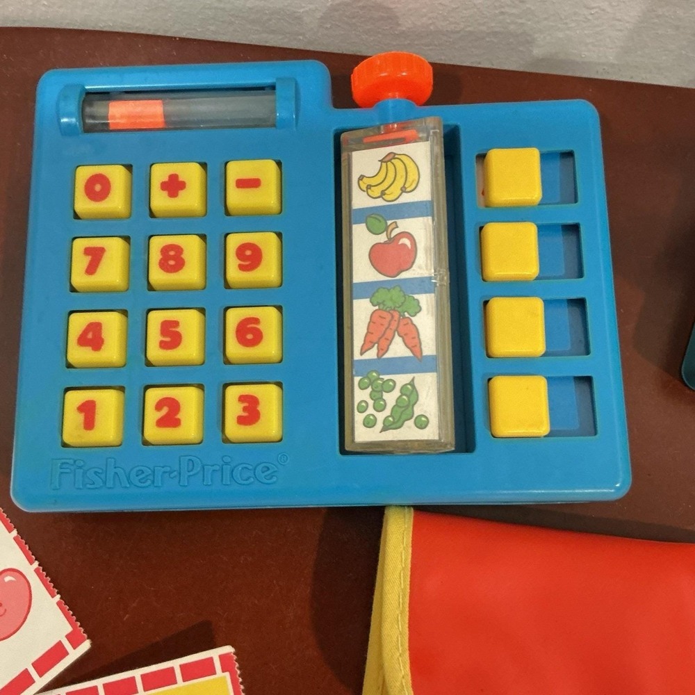 Vintage Fisher Price Little Helper Shopping Set Coins, Calculator, Wallet, Money - Picture 2 of 6
